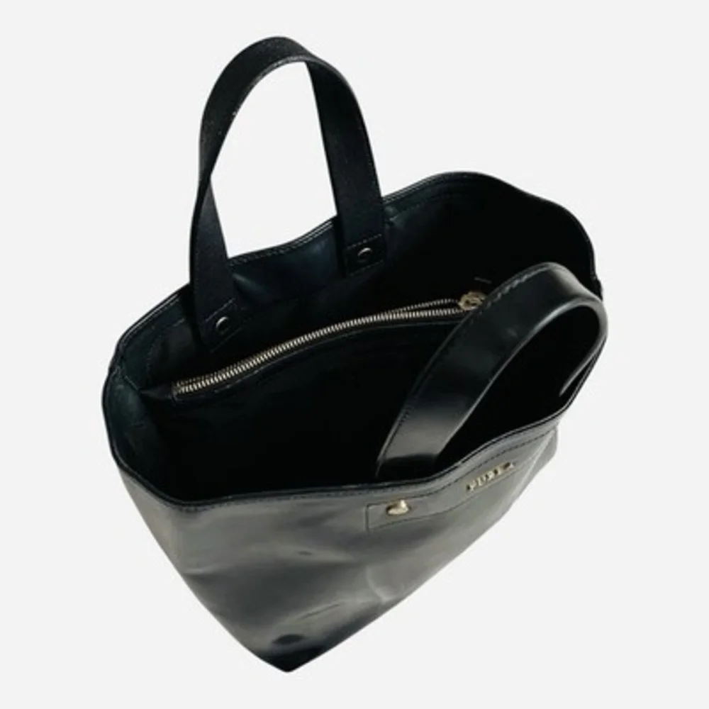 Authentic Furla Musa Black Patent Leather Medium Tote Handbag Gold Hardware VG - Picture 9 of 10